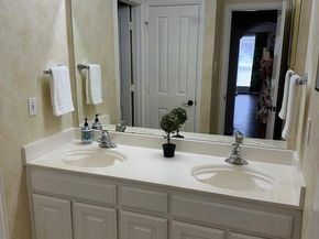 3305  Kendall Lane , Irving Texas 75062