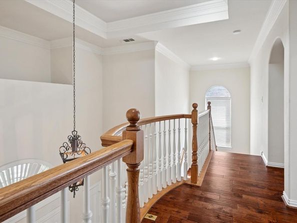 3305  Kendall Lane , Irving Texas 75062