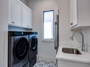 5019  Lark Lane , Dallas Texas 75209