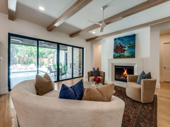 5019  Lark Lane , Dallas Texas 75209