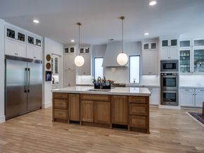5019  Lark Lane , Dallas Texas 75209