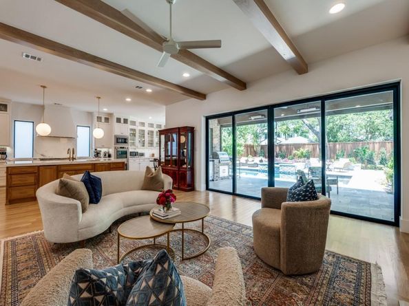 5019  Lark Lane , Dallas Texas 75209