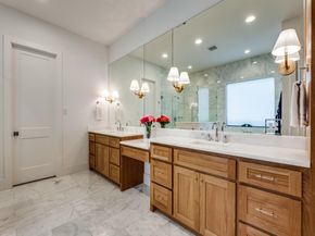 5019  Lark Lane , Dallas Texas 75209