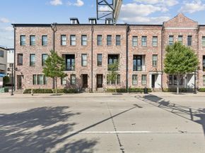 561 S Cesar Chavez Boulevard , Dallas Texas 75201