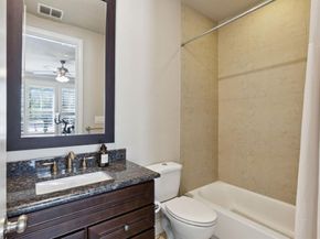 561 S Cesar Chavez Boulevard , Dallas Texas 75201