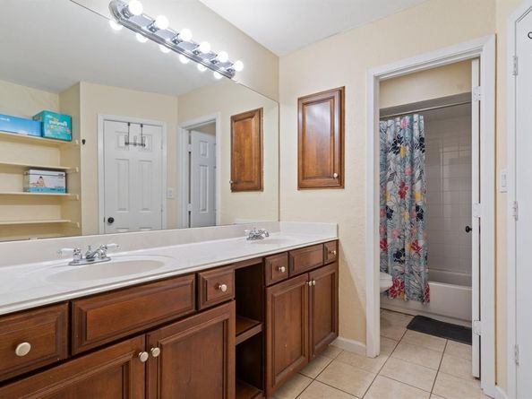 4613  Pendleton Court , Grand Prairie Texas 75052