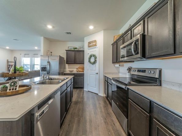 13101  Hideaway Lane , Providence Village Texas 76227