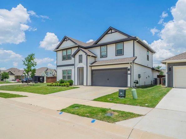 13101  Hideaway Lane , Providence Village Texas 76227