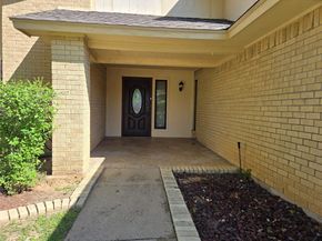 7000  Santa Rita Court , Fort Worth Texas 76133