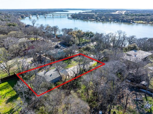 4838  Williams Spring Road , Fort Worth Texas 76135