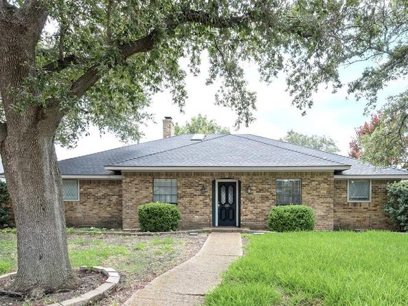 1329  Mackie Drive , Richardson Texas 75081