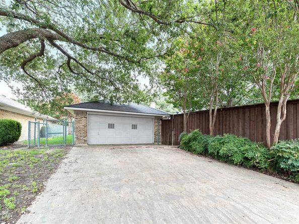 1329  Mackie Drive , Richardson Texas 75081