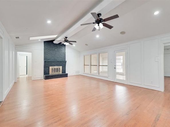 1329  Mackie Drive , Richardson Texas 75081