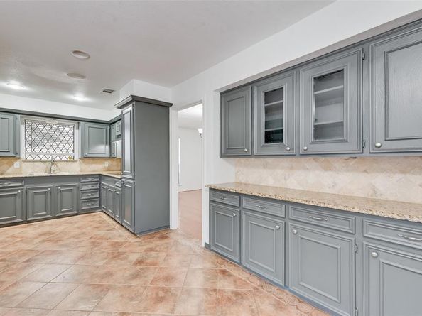 1329  Mackie Drive , Richardson Texas 75081