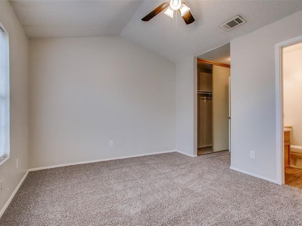 10500  Lake June   L03, Dallas Texas 75217
