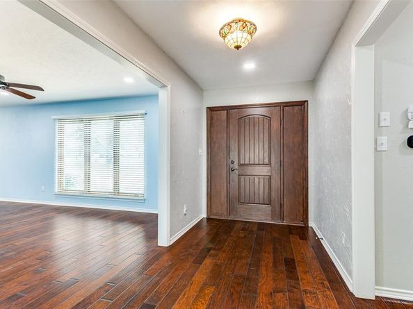 7109  Riverport Road , Fort Worth Texas 76116