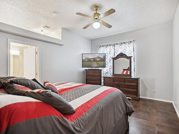 1106  Rosewood Lane , Lancaster Texas 75146
