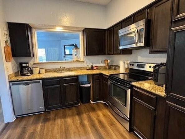2411  Northlake Court , Irving Texas 75038