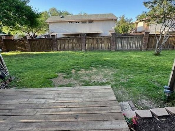 2411  Northlake Court , Irving Texas 75038