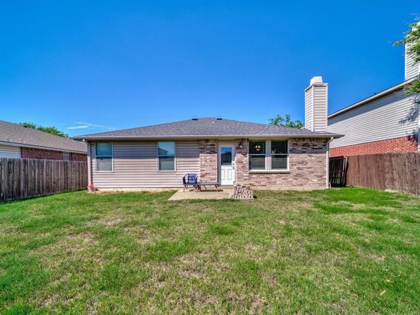 1928  Riverchase Lane , Fort Worth Texas 76247