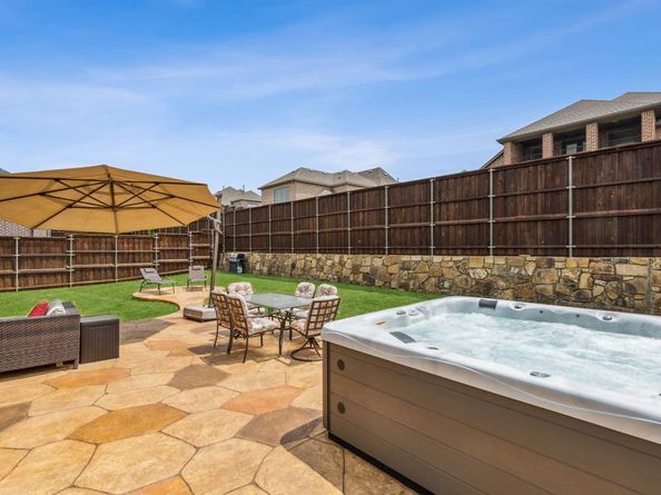 1100  Circle J Trail , Prosper Texas 75078