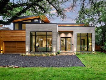 5023  Lilac Lane 