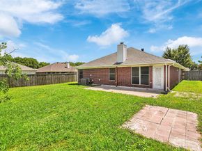 5900  Rising Meadow Drive , Arlington Texas 76018