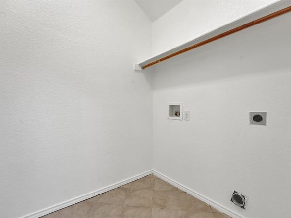 5900  Rising Meadow Drive , Arlington Texas 76018