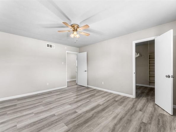 1429  Brook Valley Place , Dallas Texas 75232