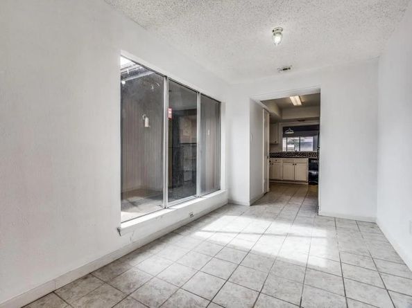5604  Oak View Drive , Fort Worth Texas 76112
