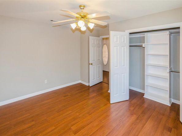 915  Cresthaven Drive  3, Cedar Hill Texas 75104