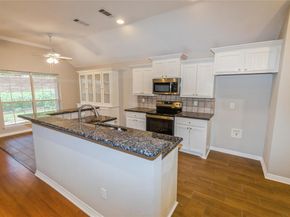 915  Cresthaven Drive  3, Cedar Hill Texas 75104