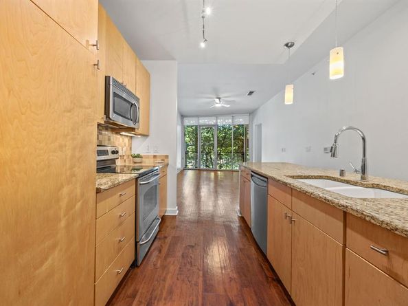 2950  Mckinney Avenue  212, Dallas Texas 75204