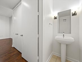 2950  Mckinney Avenue  212, Dallas Texas 75204