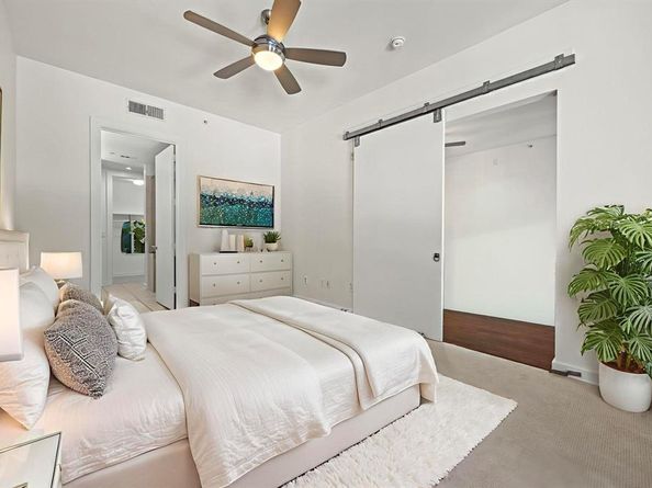 2950  Mckinney Avenue  212, Dallas Texas 75204