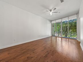 2950  Mckinney Avenue  212, Dallas Texas 75204
