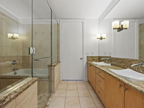 2950  Mckinney Avenue  212, Dallas Texas 75204
