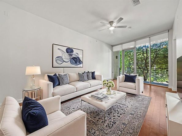 2950  Mckinney Avenue  212, Dallas Texas 75204