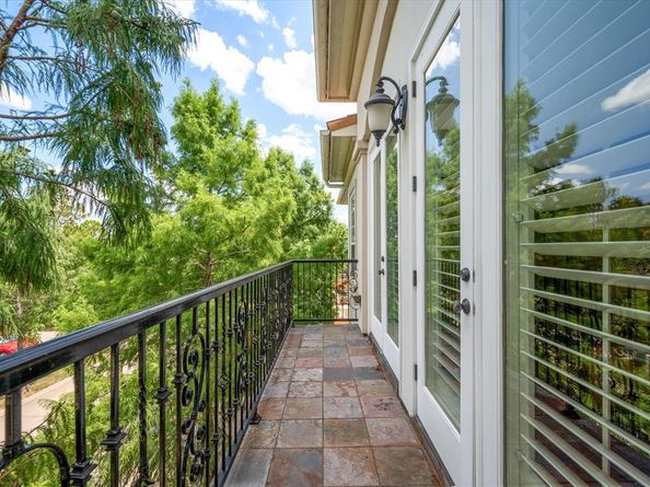 33  Main Street  260, Colleyville Texas 76034