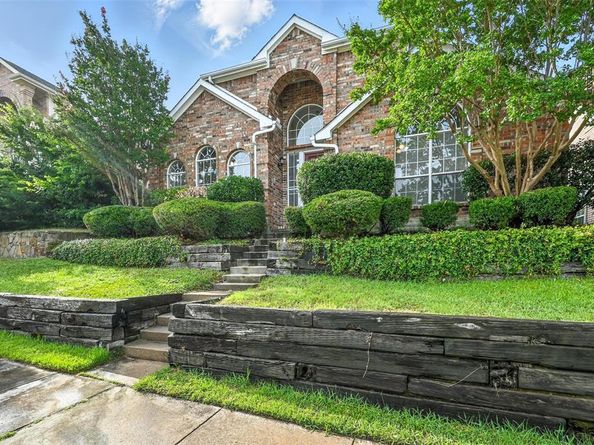 1804  Dew Valley Drive , Carrollton Texas 75010