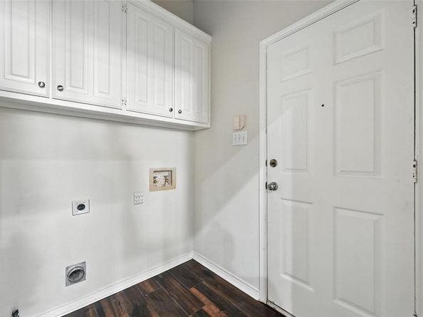 1804  Dew Valley Drive , Carrollton Texas 75010