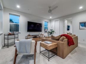 3081  Chimes Street , Dallas Texas 75219