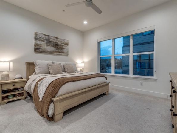 3081  Chimes Street , Dallas Texas 75219