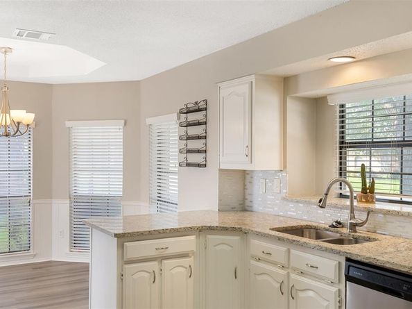 2805  Stoneridge Drive , Garland Texas 75044