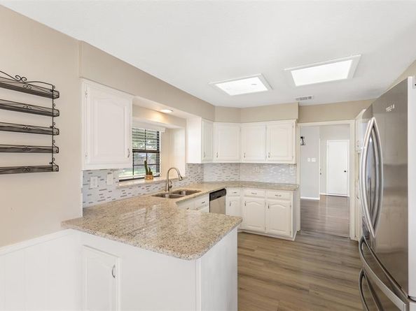2805  Stoneridge Drive , Garland Texas 75044