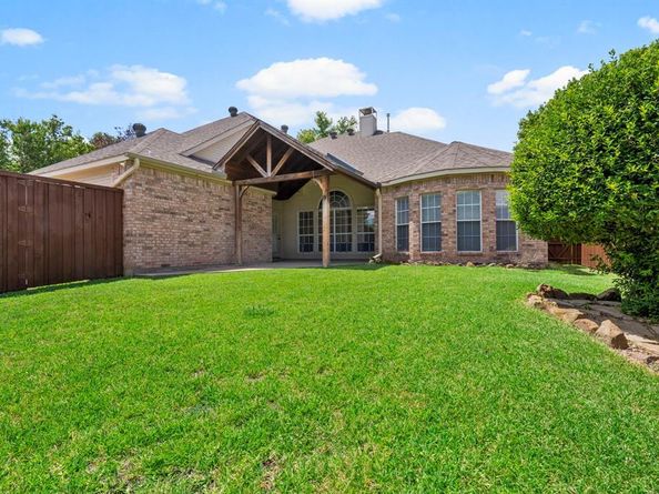 7832  Alderwood Place , Plano Texas 75025