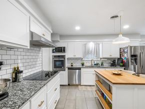 7017  Robinhood Lane , Fort Worth Texas 76112