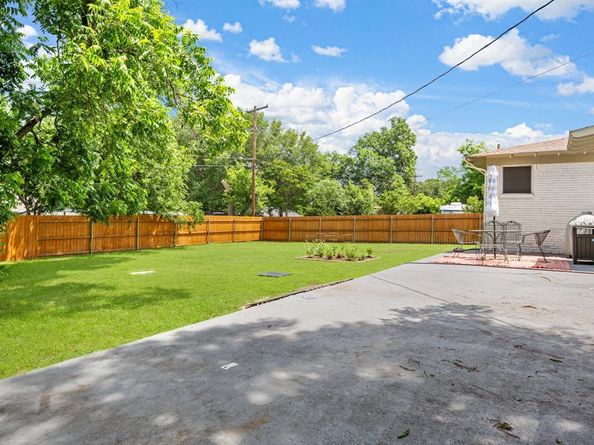 7017  Robinhood Lane , Fort Worth Texas 76112
