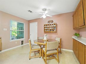 302  Hillside Court , Garland Texas 75043