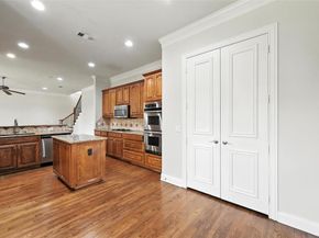 6115  Belmont Avenue , Dallas Texas 75214